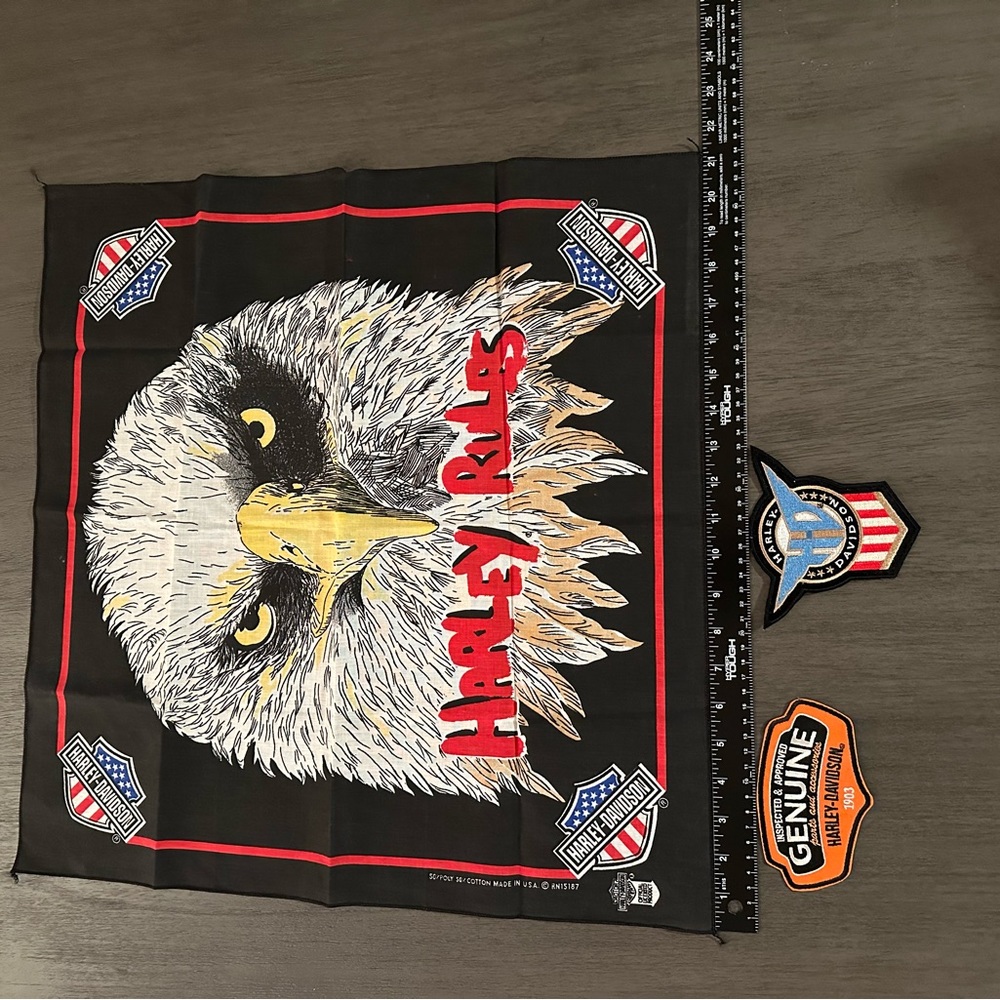 Genuine Harley Davidson bandana and 2 patches